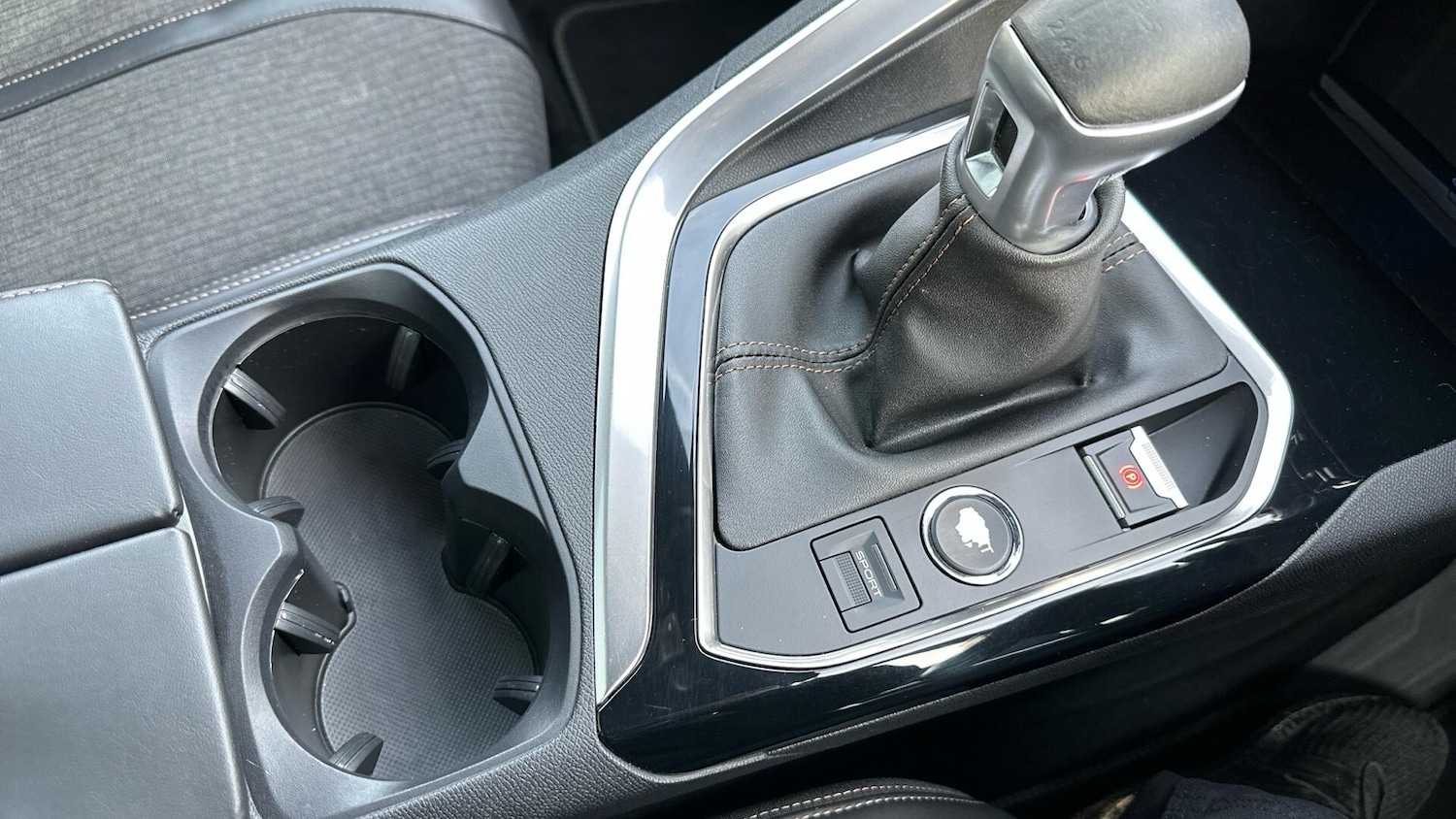 Used Peugeot 3008 2018 for sale - 77671175: Photo 33