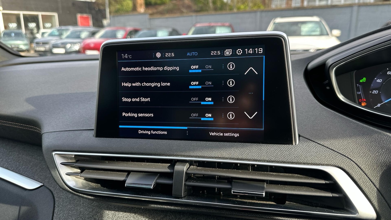 Used Peugeot 3008 2018 for sale - 77671175: Photo 37