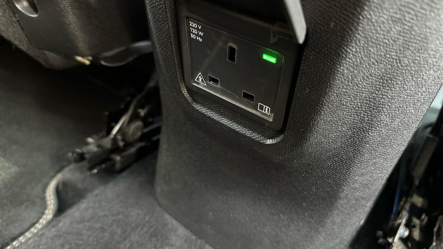 Used Peugeot 3008 2018 for sale - 77671175: Photo 47