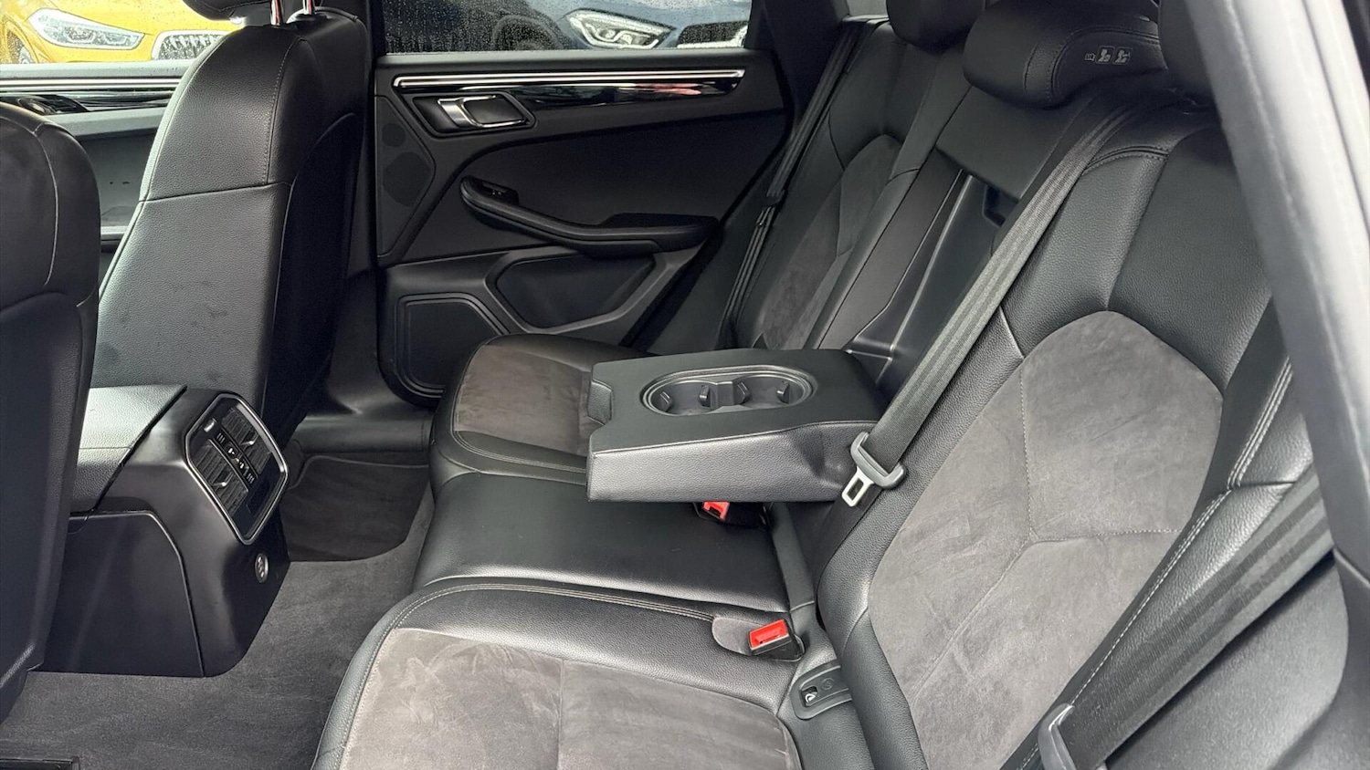 Used Porsche Macan 2017 for sale - 77175364: Photo 25