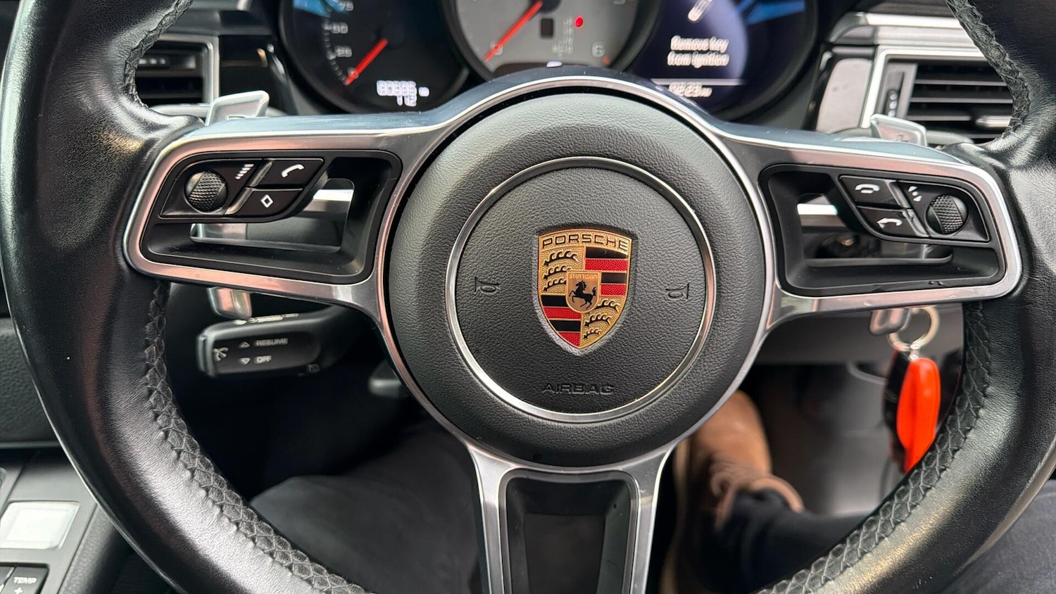 Used Porsche Macan 2017 for sale - 77175364: Photo 30