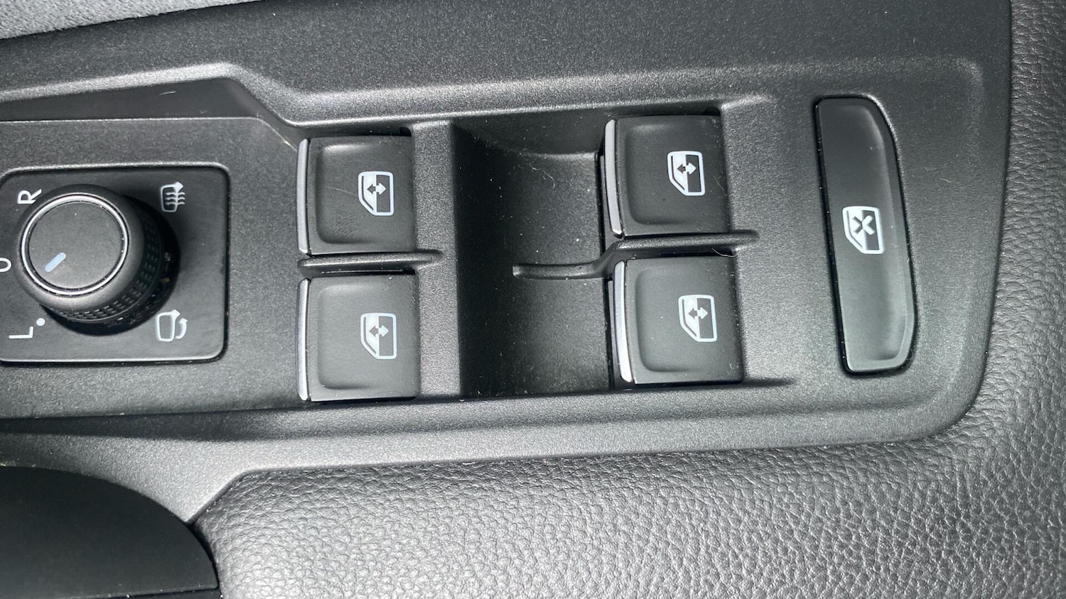 Used Volkswagen Tiguan 2021 for sale - 77330627: Photo 26