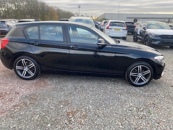 Used BMW 1 Series 2017 for sale - 76592874: Photo