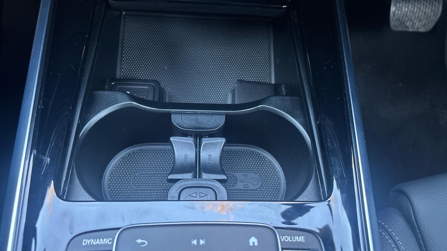 Used Mercedes-Benz GLA 2023 for sale - 76585421: Photo 22