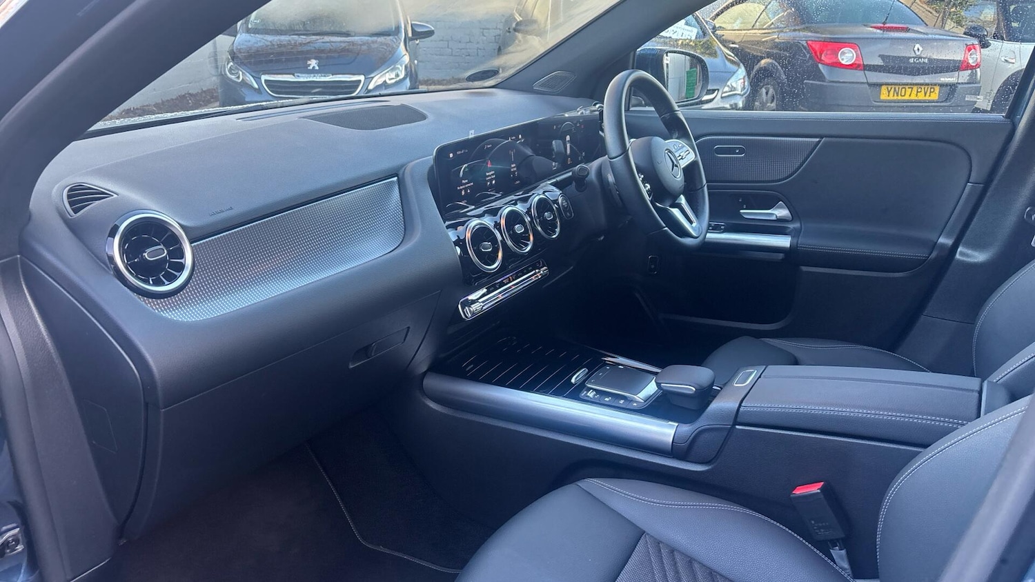 Used Mercedes-Benz GLA 2023 for sale - 76585421: Photo 3