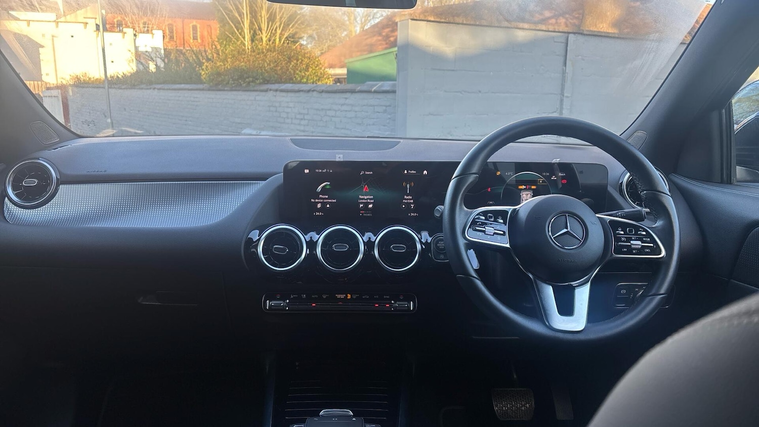 Used Mercedes-Benz GLA 2023 for sale - 76585421: Photo 6