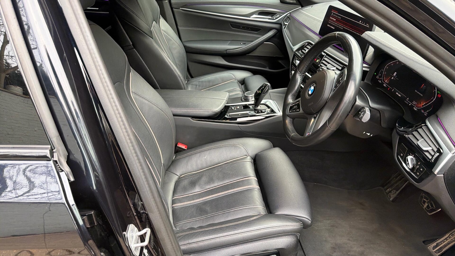 Used BMW 5 Series 2022 for sale - 76866332: Photo 31