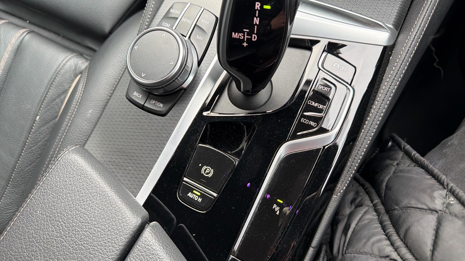 Used BMW 5 Series 2022 for sale - 77672871: Photo 40