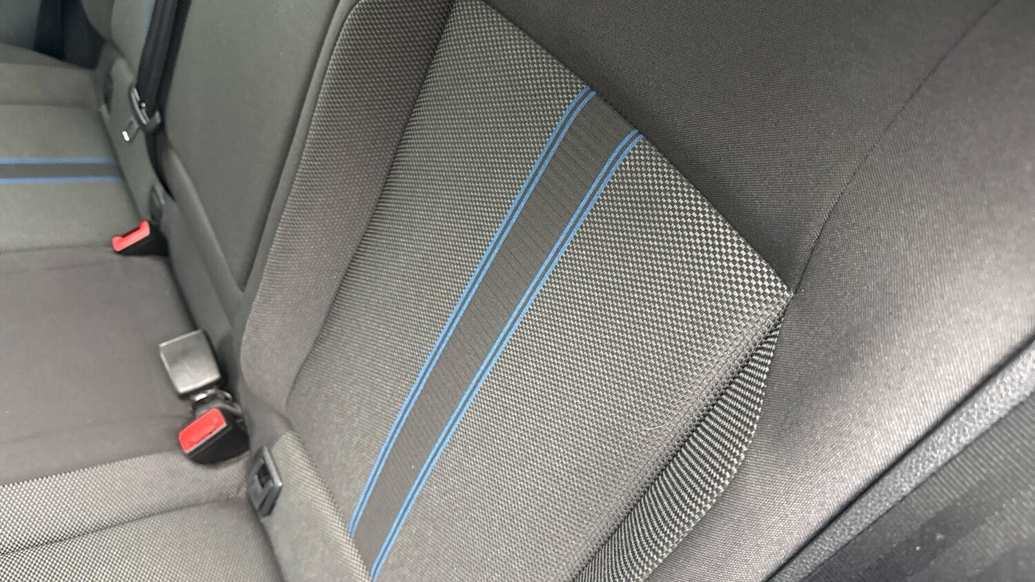 Used Volkswagen T-Roc 2019 for sale - 76824548: Photo 14