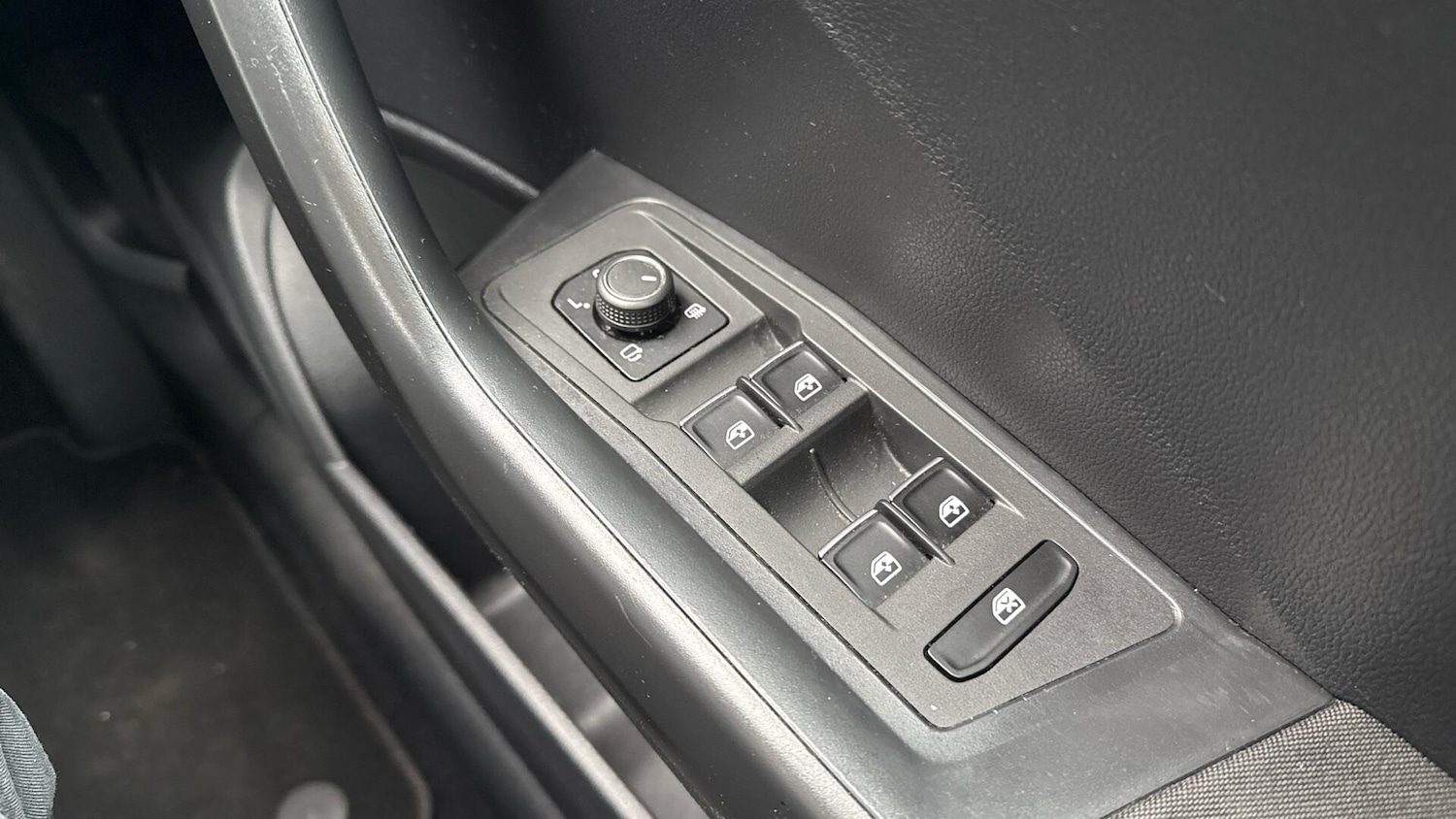 Used Volkswagen T-Roc 2019 for sale - 76824548: Photo 19