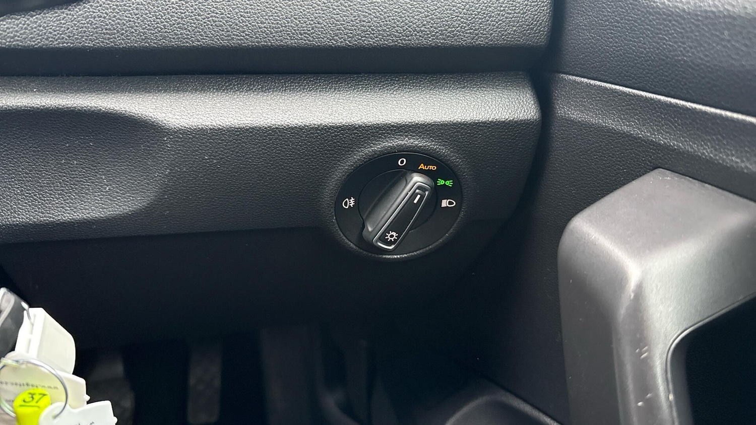 Used Volkswagen T-Roc 2019 for sale - 76824548: Photo 22