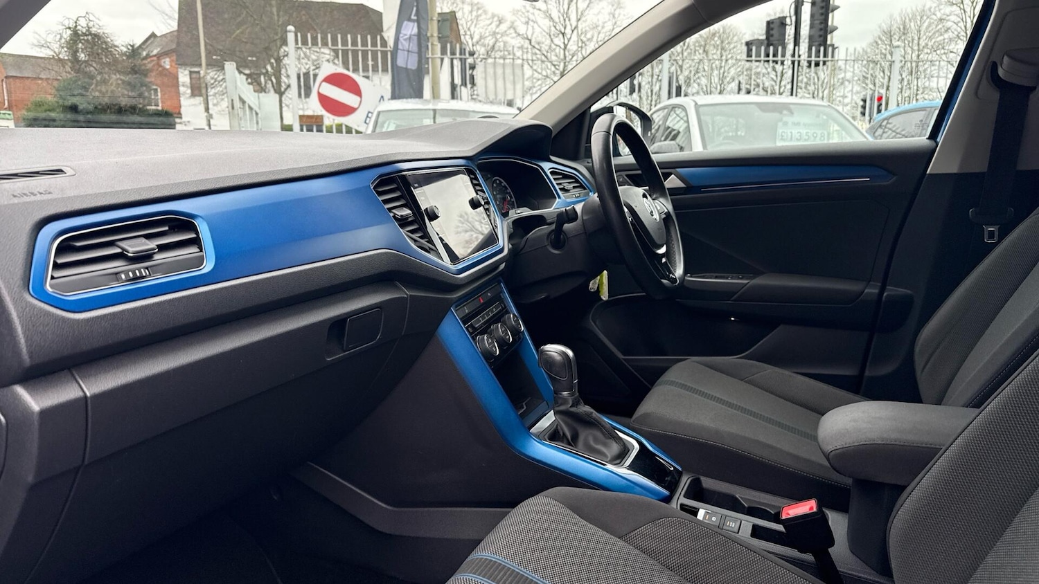 Used Volkswagen T-Roc 2019 for sale - 76824548: Photo 3