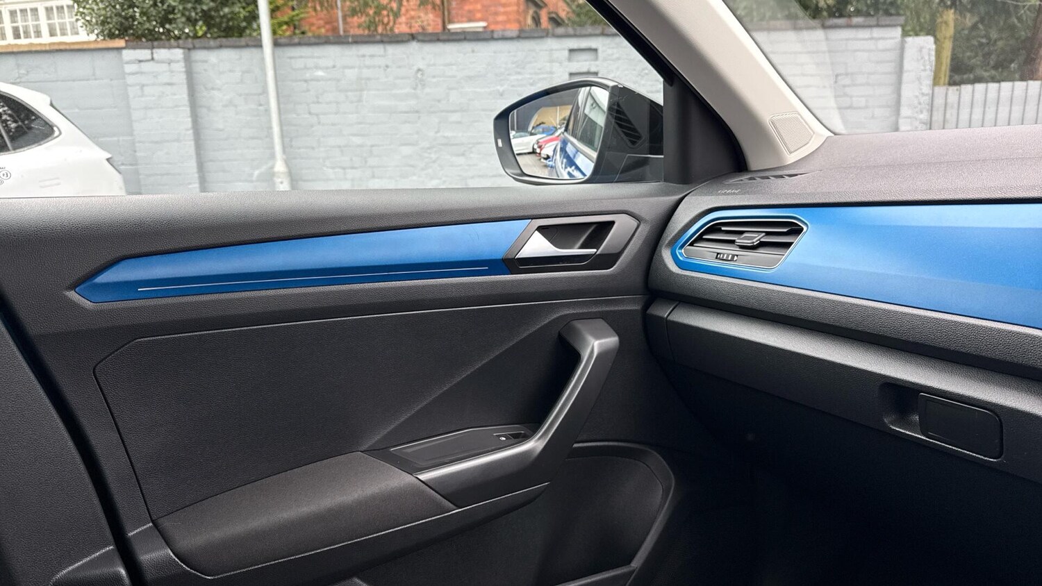 Used Volkswagen T-Roc 2019 for sale - 76824548: Photo 30