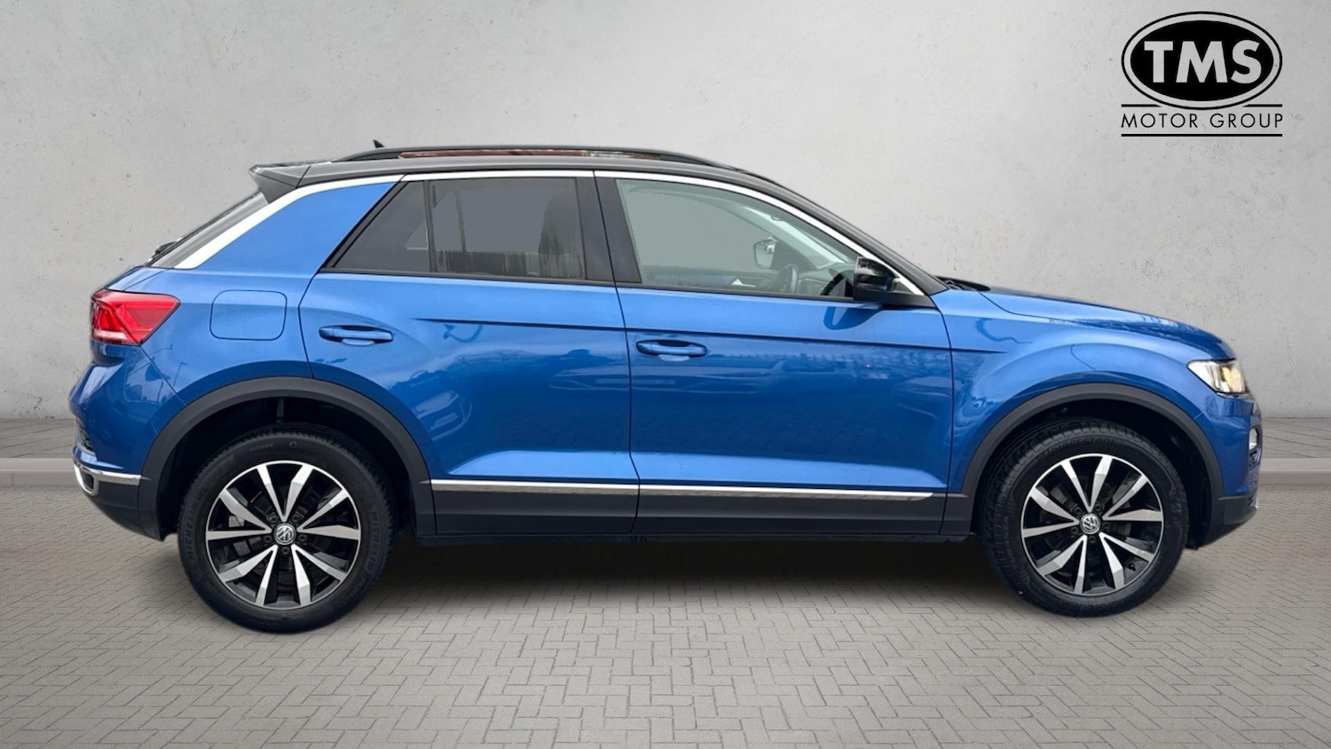 Used Volkswagen T-Roc 2019 for sale - 76824548: Photo 4