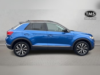 Used Volkswagen T-Roc 2019 for sale - 76824548: Photo