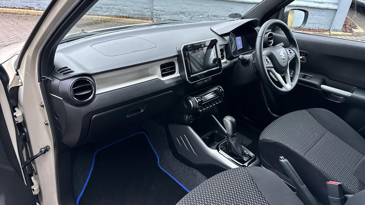 Used Suzuki Ignis 2022 for sale - 77672874: Photo 3