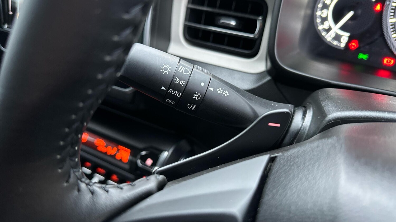 Used Suzuki Ignis 2022 for sale - 77672874: Photo 41