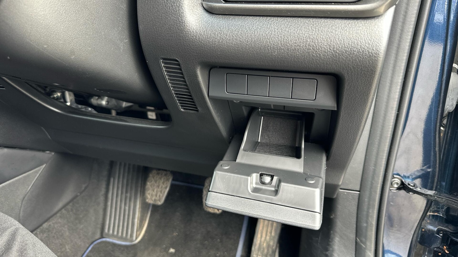 Used Mazda CX-30 2023 for sale - 77672889: Photo 24