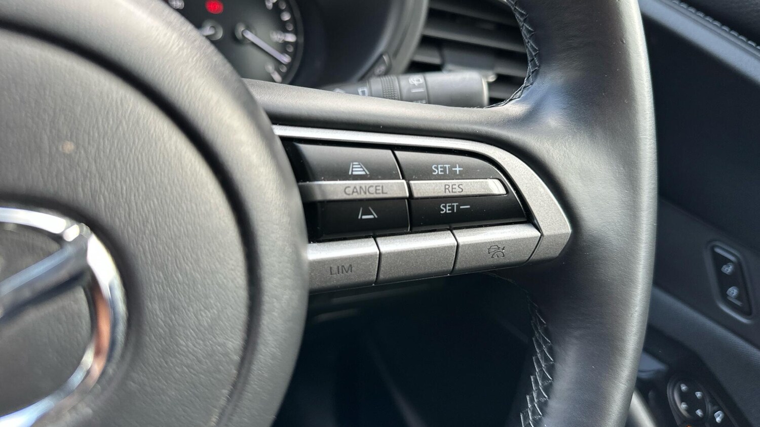 Used Mazda CX-30 2023 for sale - 77672889: Photo 27