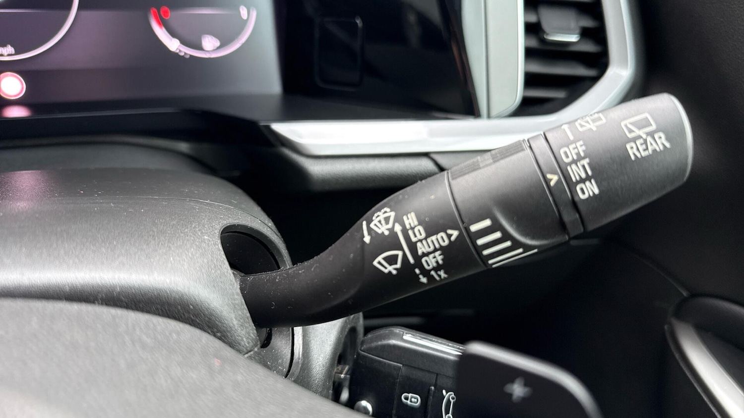 Used Vauxhall Grandland 2023 for sale - 76964519: Photo 18