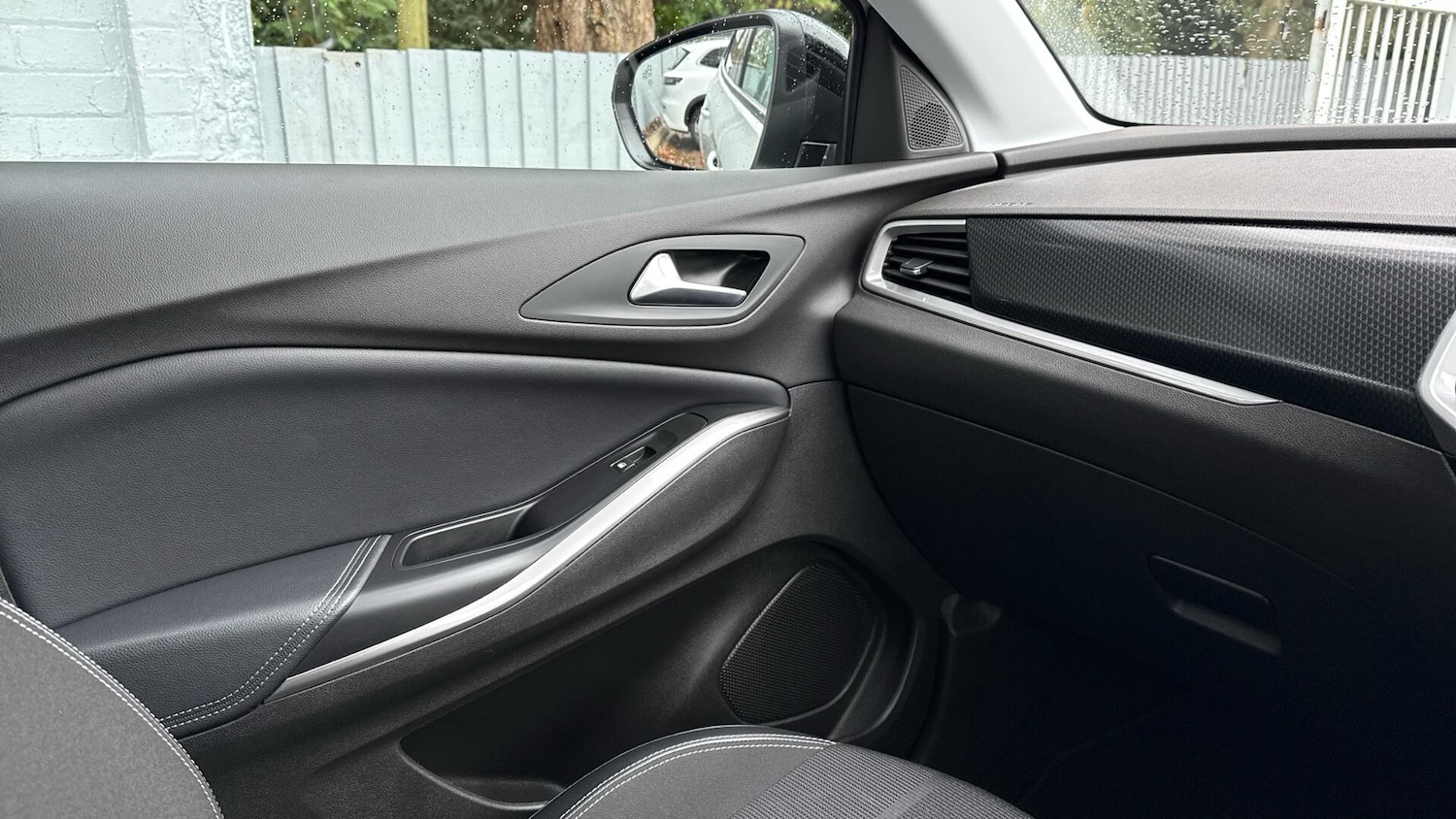 Used Vauxhall Grandland 2023 for sale - 76964519: Photo 26