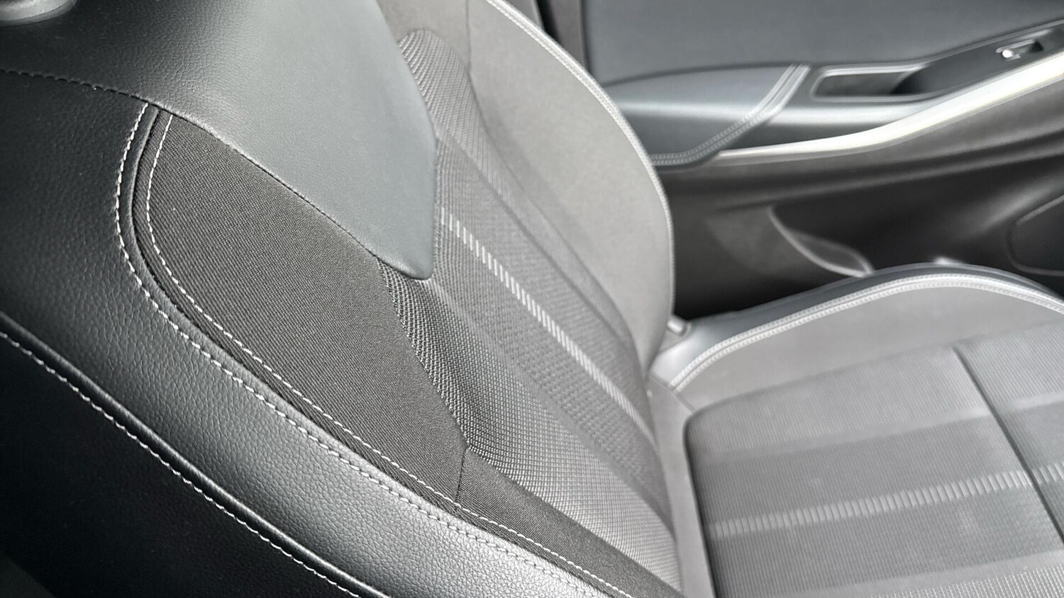 Used Vauxhall Grandland 2023 for sale - 76964519: Photo 28