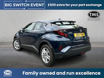 Used Toyota C-HR 2023 for sale - 78471894: Photo
