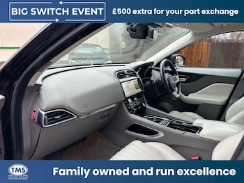 Used Jaguar F-Pace 2018 for sale - 78335519: Photo