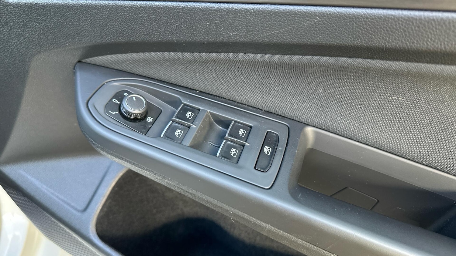 Used Volkswagen Golf 2020 for sale - 77672856: Photo 21