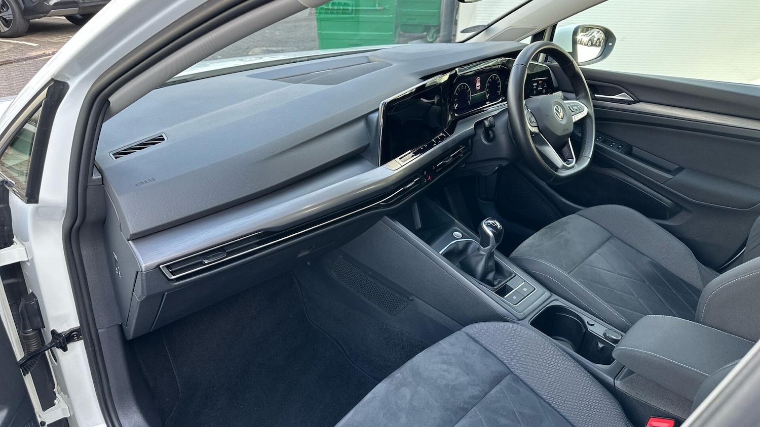 Used Volkswagen Golf 2020 for sale - 77672856: Photo 3