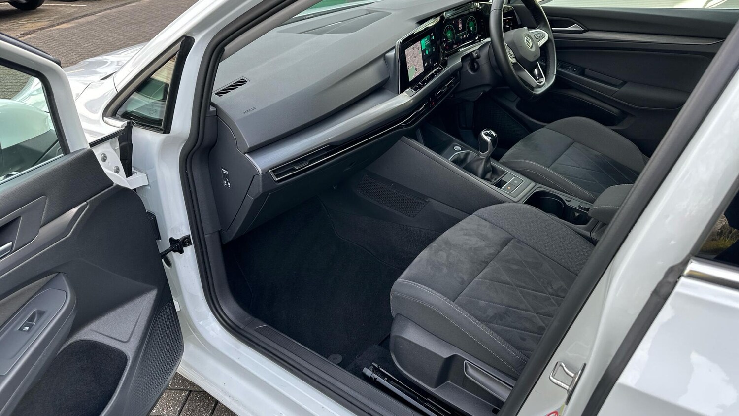 Used Volkswagen Golf 2020 for sale - 77672856: Photo 46