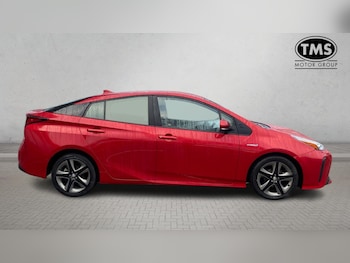 Used Toyota Prius 2019 for sale - 77143073: Photo