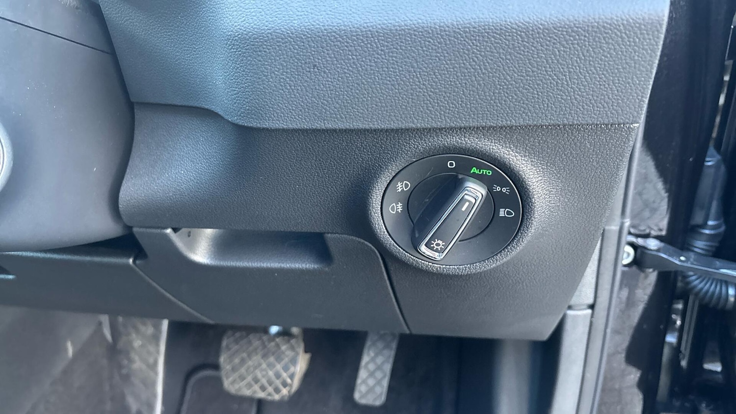 Used Skoda Karoq 2024 for sale - 76584166: Photo 16