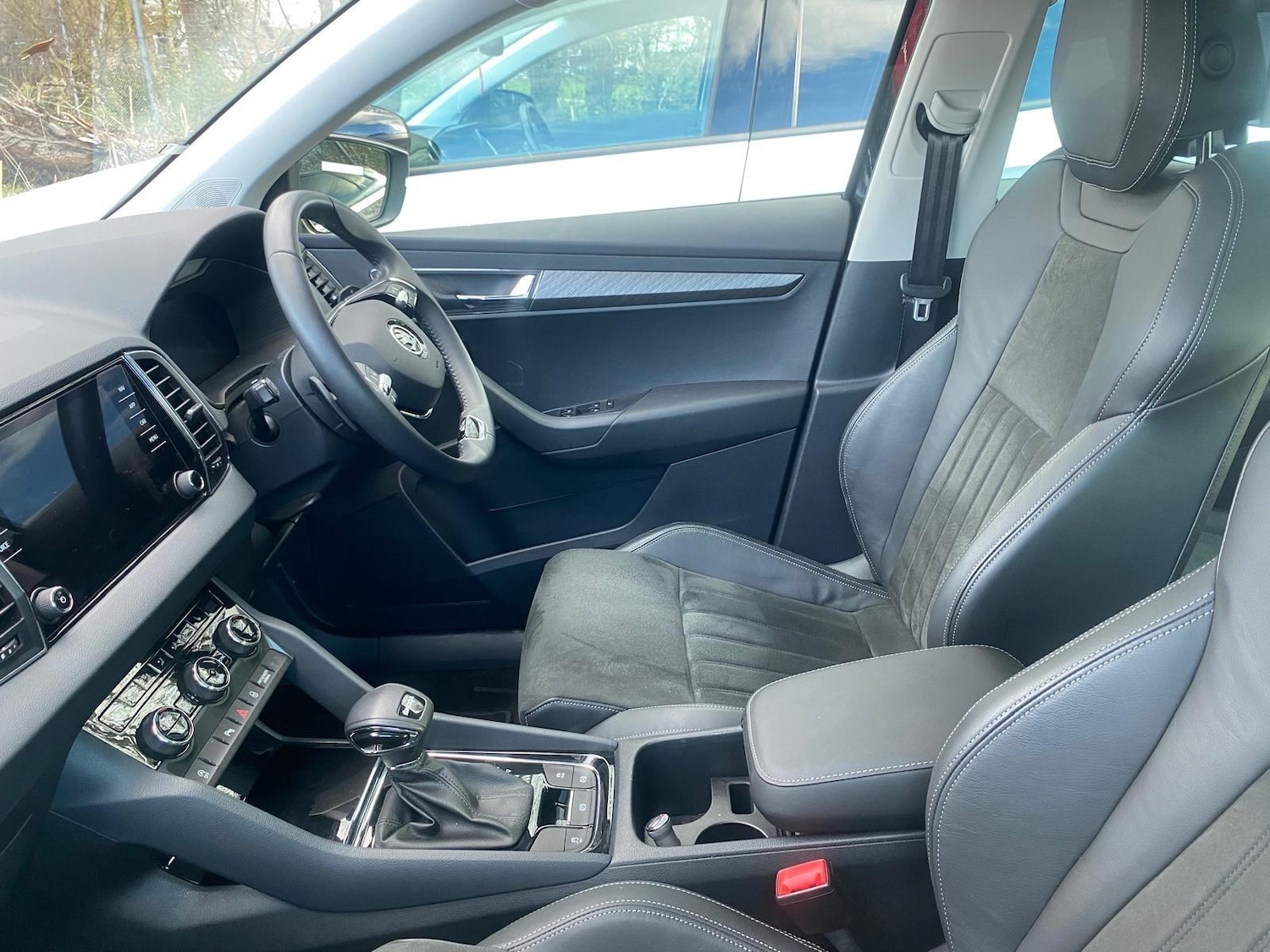 Used Skoda Karoq 2024 for sale - 76584166: Photo 3