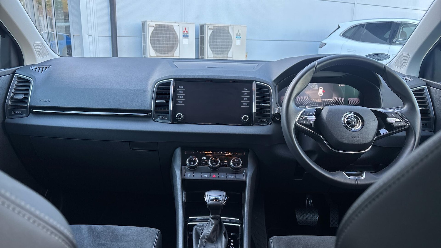 Used Skoda Karoq 2024 for sale - 76584166: Photo 6