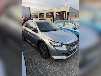 Used Peugeot E-208 2022 for sale - 76592573: Photo