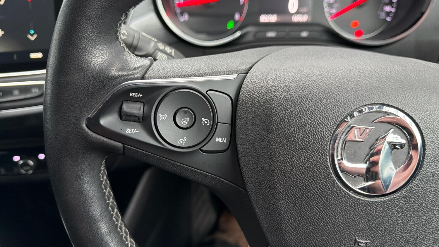 Used Vauxhall Crossland 2023 for sale - 76584773: Photo 16