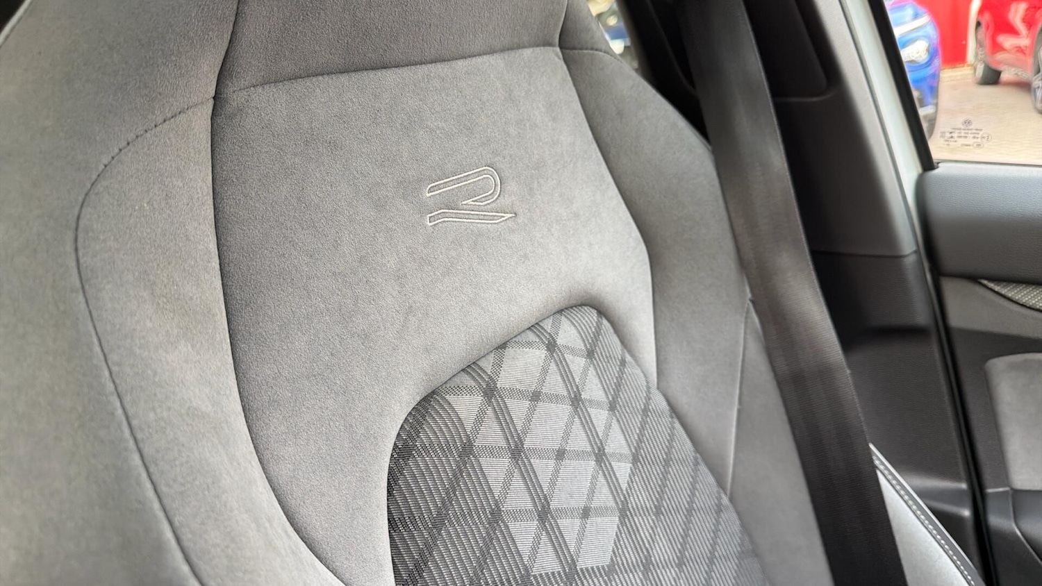 Used Volkswagen Golf 2021 for sale - 76408649: Photo 15