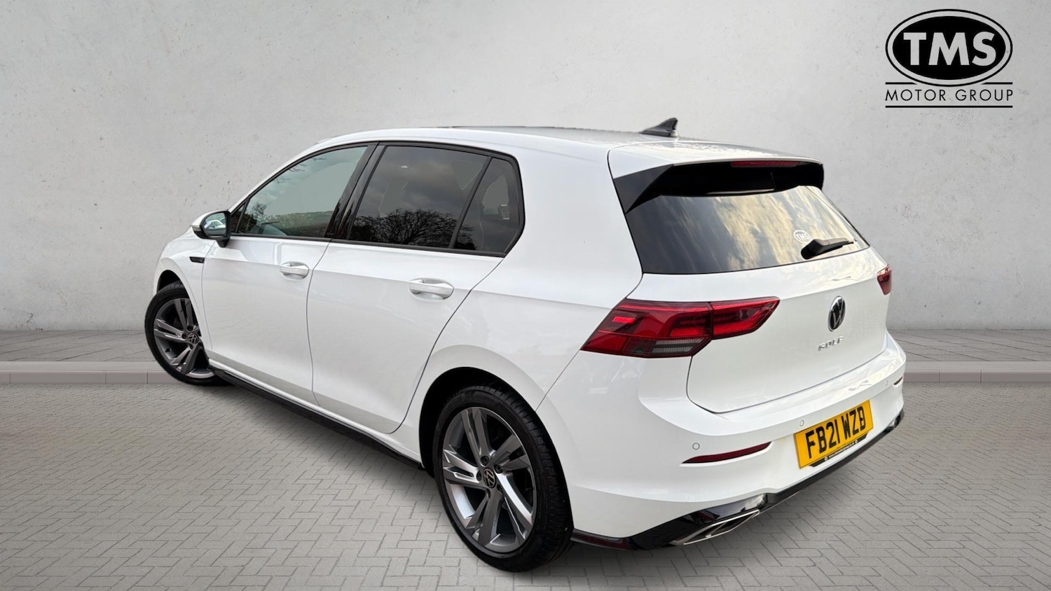 Used Volkswagen Golf 2021 for sale - 76408649: Photo 2