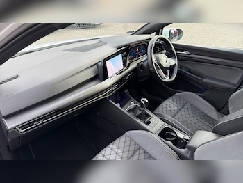 Used Volkswagen Golf 2021 for sale - 76408649: Photo