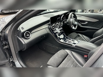 Used Mercedes-Benz C Class 2019 for sale - 77510192: Photo