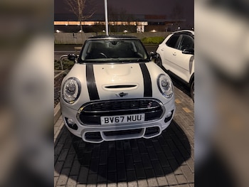 Used MINI Hatch 2017 for sale - 76886795: Photo
