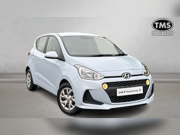 Used Hyundai i10 2018 for sale - 76409581: Photo