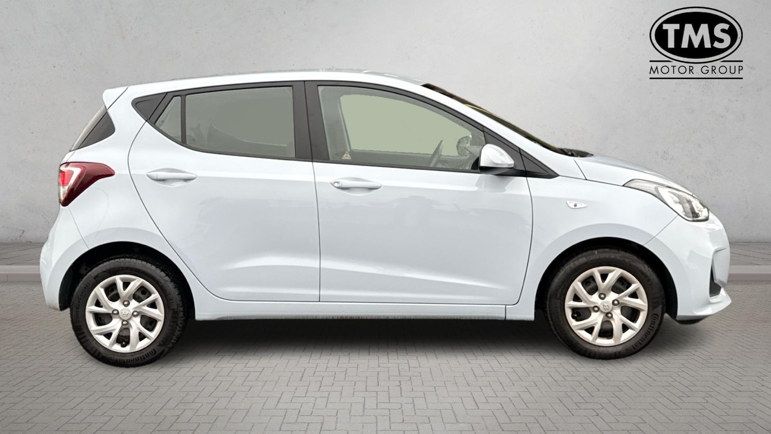 Used Hyundai i10 2018 for sale - 76409581: Photo 4