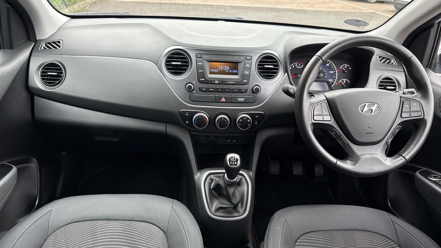 Used Hyundai i10 2018 for sale - 76409581: Photo 6