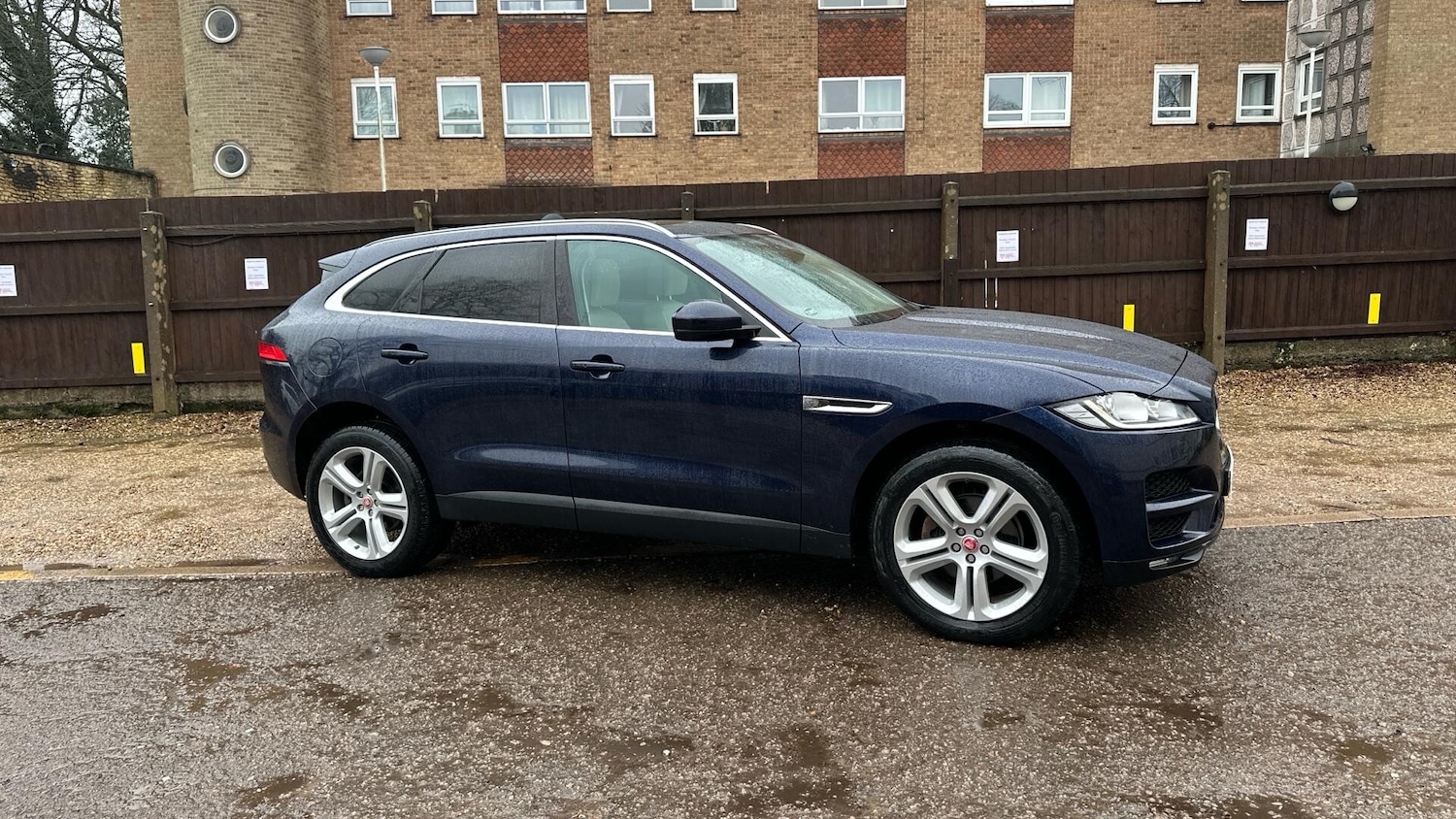 Used Jaguar F-Pace 2018 for sale - 78072828: Photo 14