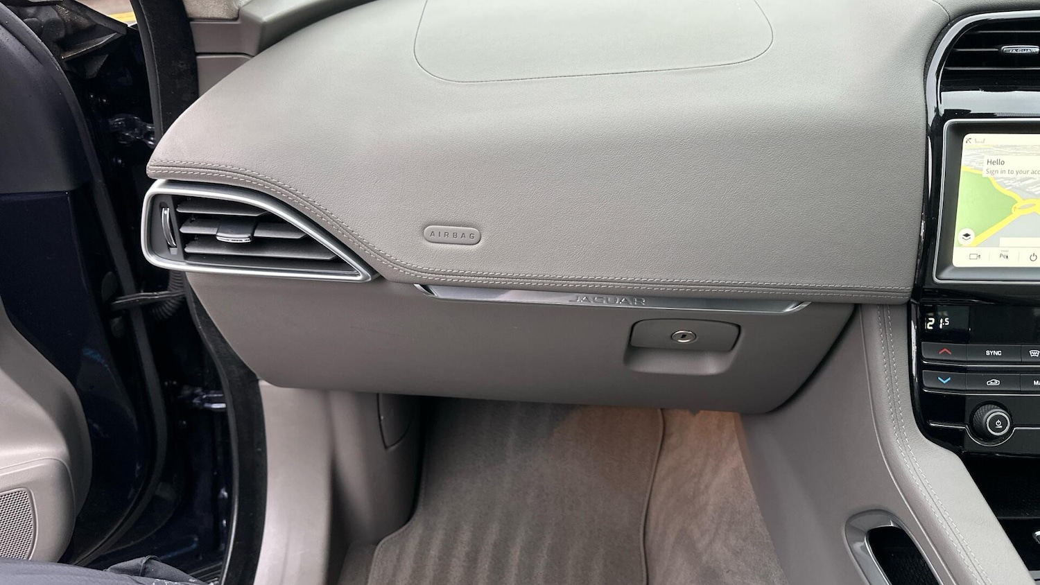 Used Jaguar F-Pace 2018 for sale - 78072828: Photo 28