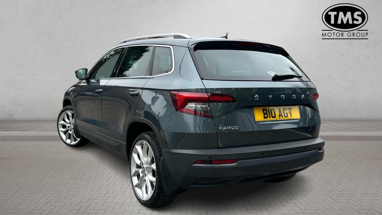 Used Skoda Karoq 2021 for sale - 77672892: Photo 2