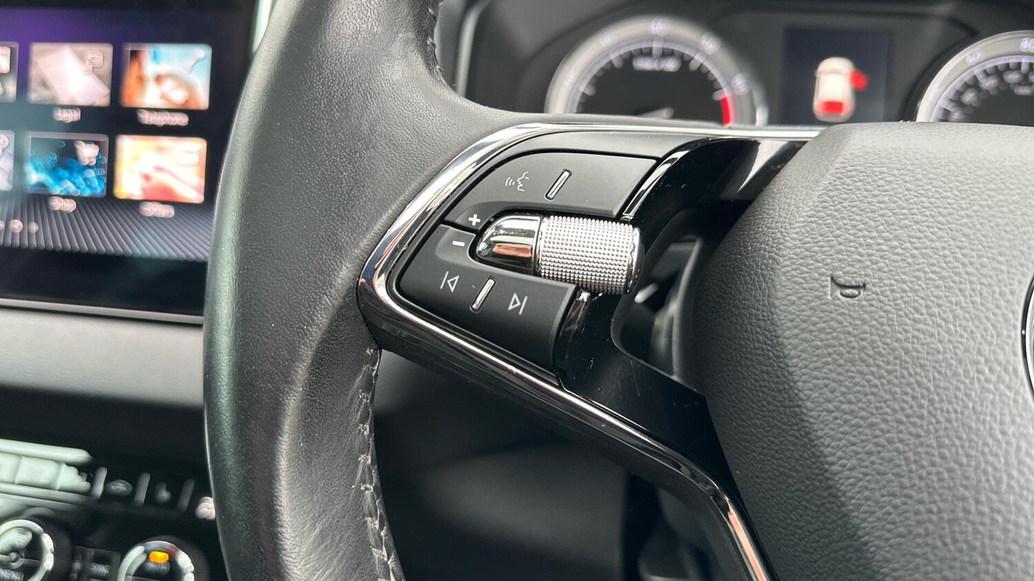 Used Skoda Karoq 2021 for sale - 77672892: Photo 34