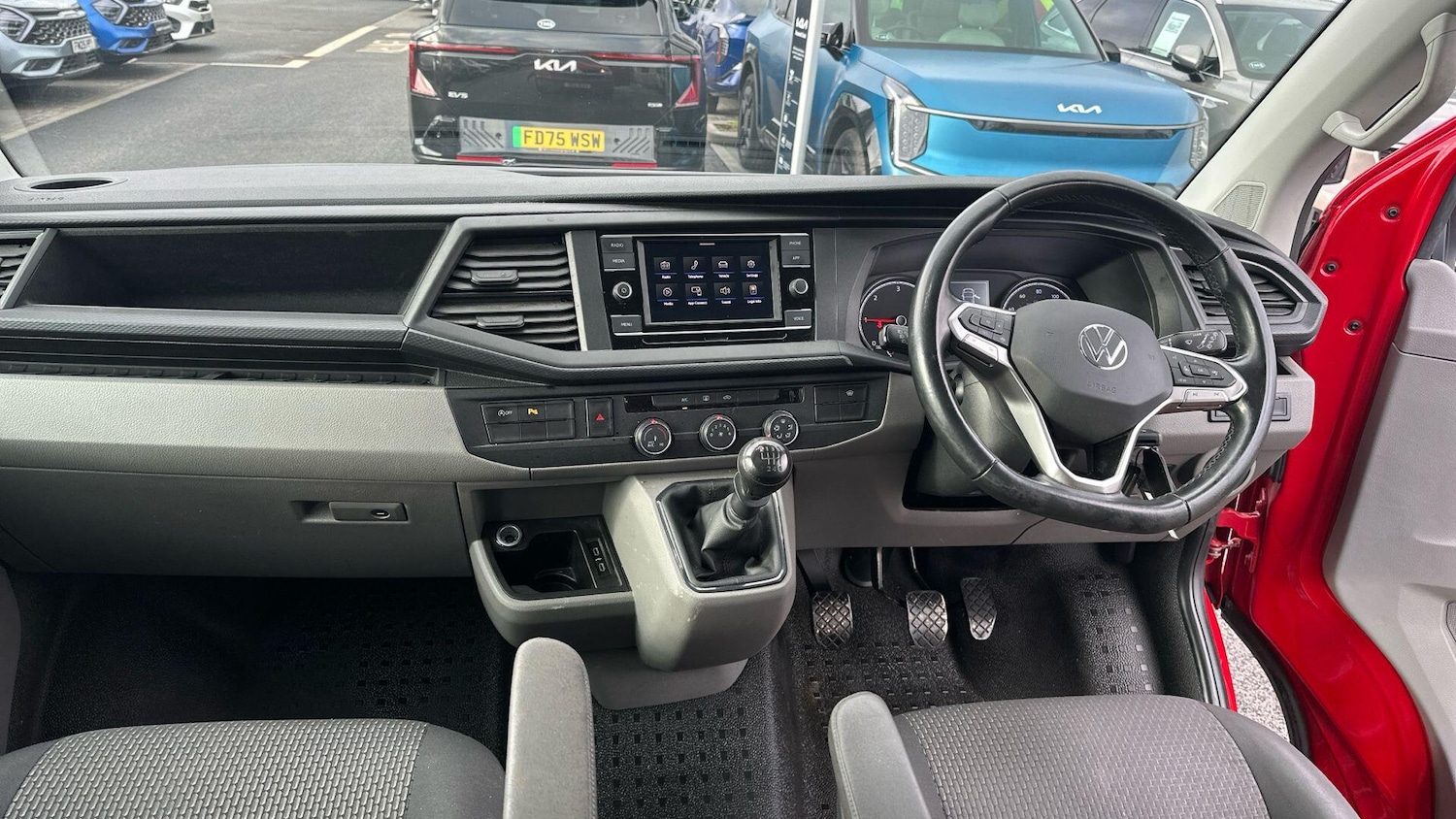 Used Volkswagen Transporter 2021 for sale - 77550778: Photo 21